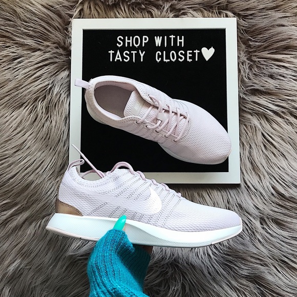 Nike Shoes - Nike dualtone racer sneakers